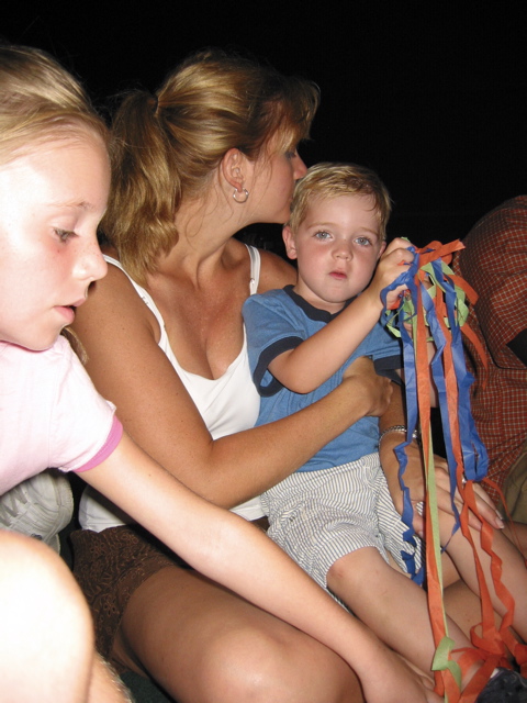 100-0085_IMG
