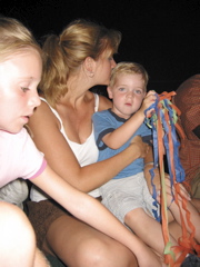 100-0085_IMG